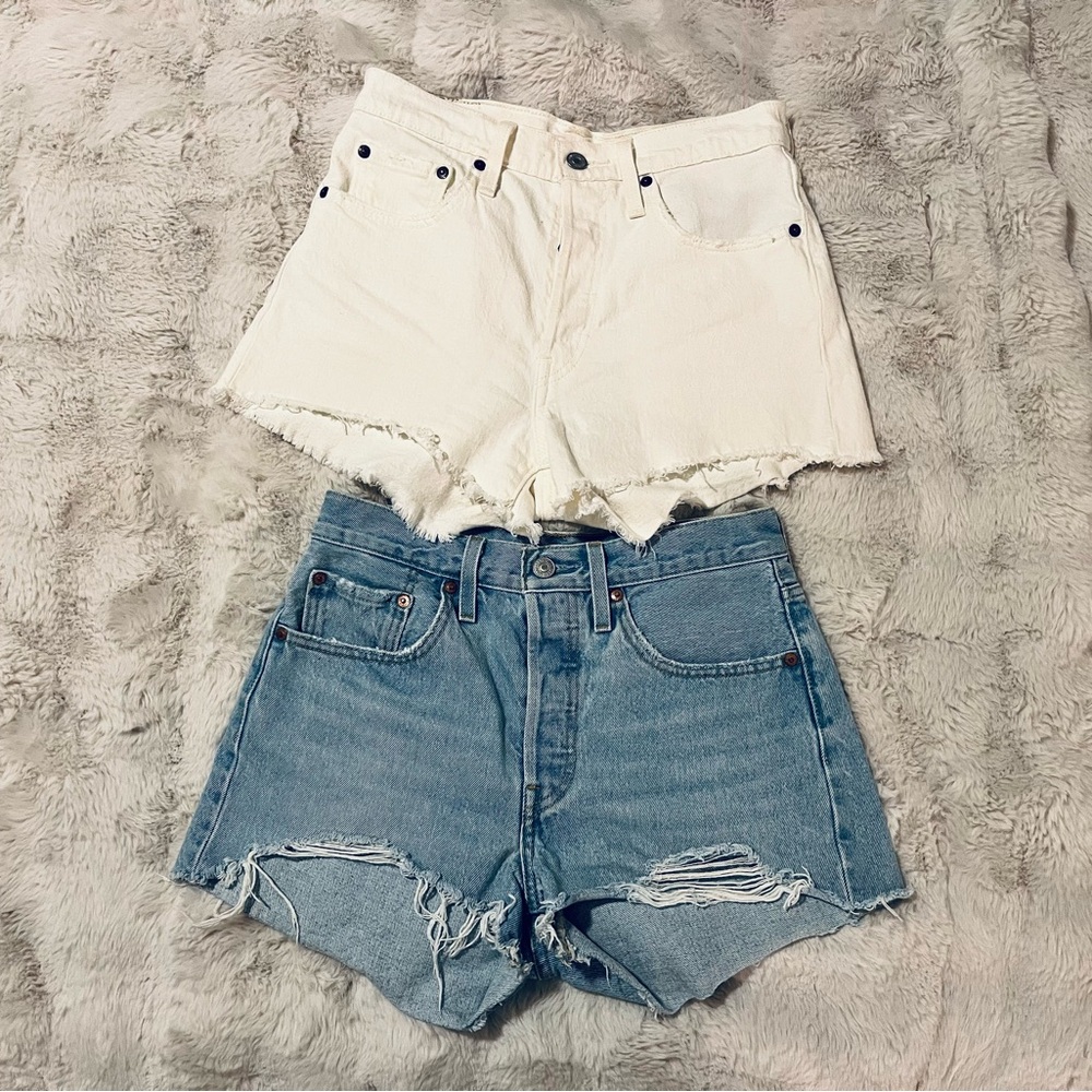 Levi's Women's 501 White and Blue Jean Shorts